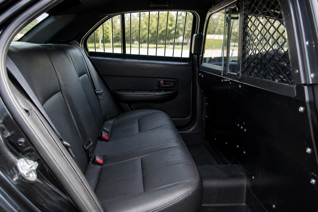patrol car odor eliminator, squad car smell, how to get rid of smell in police car